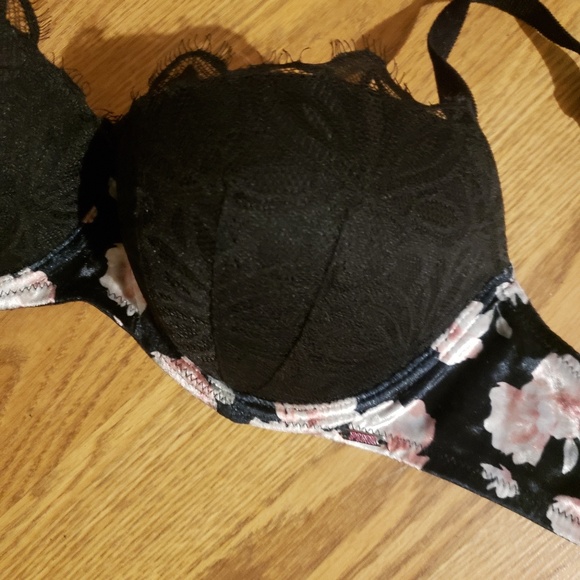 Bra - Picture 3 of 3